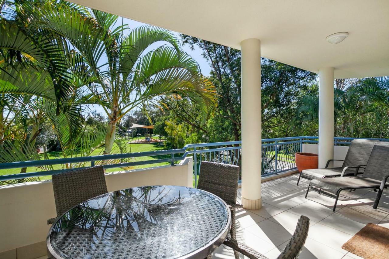 Noosa Riviera Resort Нусавил Екстериор снимка